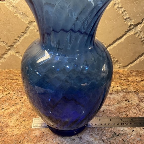 Indiana Glass Cobalt Blue Vintage 11 Inch Illusions Swirl Vase - Picture 1 of 5